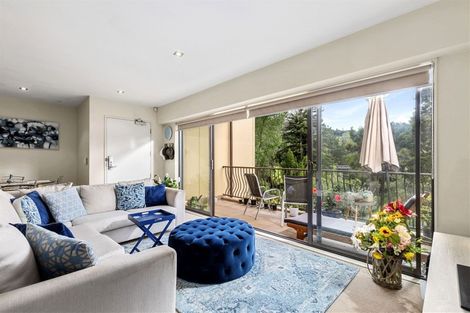 Photo of property in 5/7 The Avenue, Albany, Auckland, 0632