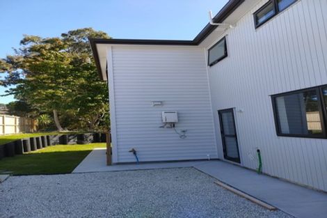 Photo of property in 1/9 Titoki Street, Te Atatu Peninsula, Auckland, 0610