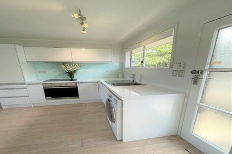 Photo of property in 9/11 Kingsway Avenue, Sandringham, Auckland, 1025