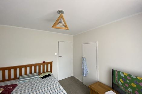 Photo of property in 26 Kiteroa Terrace, Rothesay Bay, Auckland, 0630