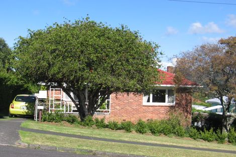 Photo of property in 50 Savoy Road, Glen Eden, Auckland, 0602