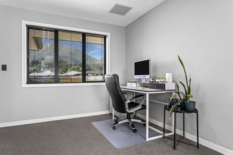 Photo of property in 6 Tiwhatiwha Crescent, Kawerau, 3127