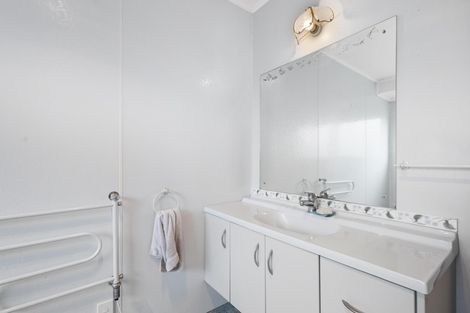 Photo of property in 102 Tawari Street, Matamata, 3400