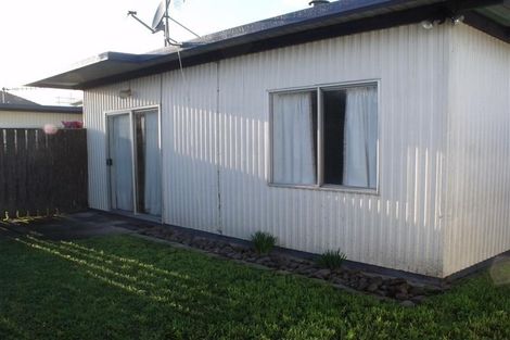 Photo of property in 2/404 Ikanui Road, Frimley, Hastings, 4120