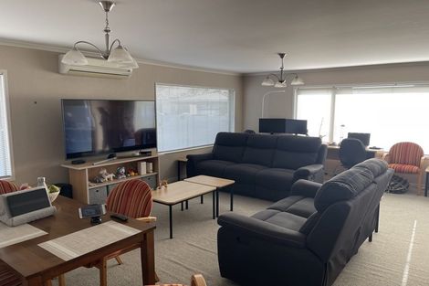 Photo of property in 3/43 Middle Road, Havelock North, 4130