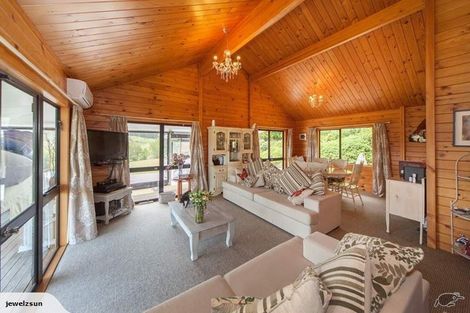 Photo of property in 25 Hull Road, Waitoki, Kaukapakapa, 0871