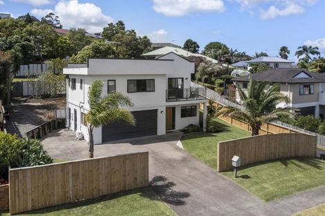 Photo of property in 3 Ambassador Glade, Orewa, 0931