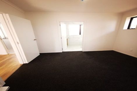 Photo of property in 124c Rosier Road, Glen Eden, Auckland, 0602