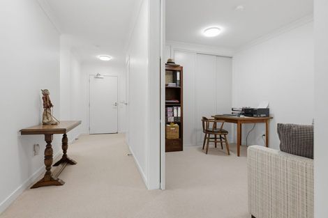 Photo of property in 73 Parkside Drive, Orewa, 0931