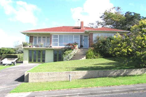Photo of property in 60 Jaemont Avenue, Te Atatu South, Auckland, 0610