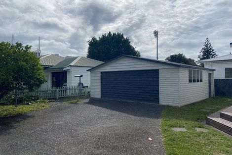 Photo of property in 121 Vigor Brown Street, Napier South, Napier, 4110