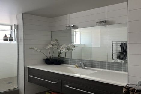 Photo of property in 3/381 Tamaki Drive, Saint Heliers, Auckland, 1071