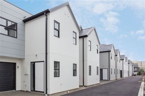 Photo of property in 2/34 John Campbell Crescent, Hillmorton, Christchurch, 8024