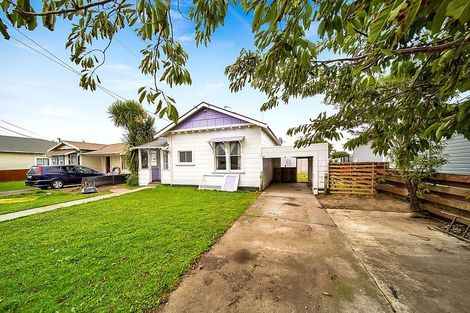Photo of property in 5 Argyle Street, Hawera, 4610