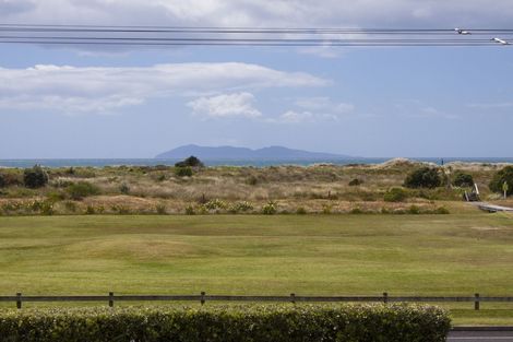Photo of property in 124 Seaforth Road, Waihi Beach, 3611