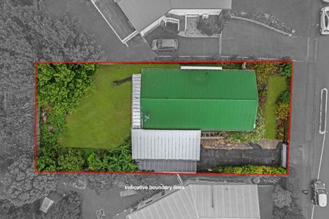 Photo of property in 22 Lawrence Crescent, Hillpark, Auckland, 2102