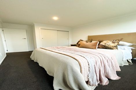 Photo of property in 163b Pembroke Street, Westown, New Plymouth, 4310