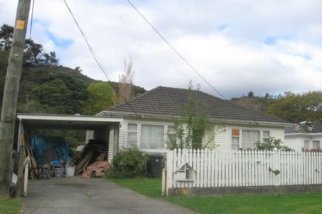 Photo of property in 62 Hair Street, Wainuiomata, Lower Hutt, 5014
