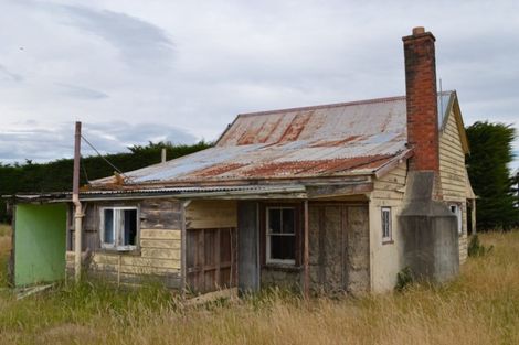 Photo of property in 1398 Main Road North, Waikuku, 7691