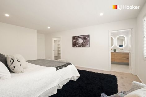 Photo of property in 2 Shanks Street, Green Island, Dunedin, 9018