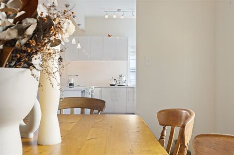 Photo of property in 1/49 Rawene Road, Birkenhead, Auckland, 0626