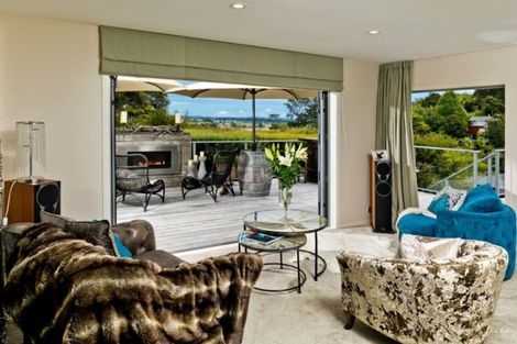 Photo of property in 10 Remu Place, Greenhithe, Auckland, 0632