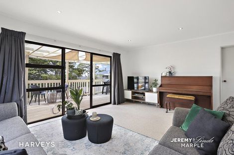 Photo of property in 1/28 Eastglen Road, Glen Eden, Auckland, 0602