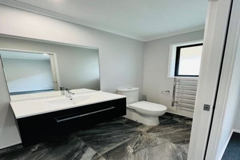 Photo of property in 55 Leathem Crescent, Pokeno, 2402