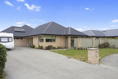 Photo of property in 5 Ascot Place, Rangiora, 7400