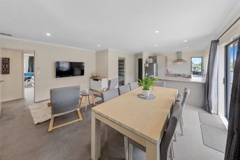 Photo of property in 77 Isabella Drive, Pukekohe, 2120