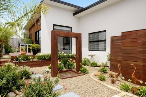 Photo of property in 33 Benmore Crescent, Pyes Pa, Tauranga, 3112