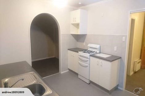 Photo of property in 17 East Street, Terrace End, Palmerston North, 4410