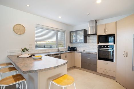 Photo of property in 10 Limes Avenue, Parklands, Christchurch, 8083