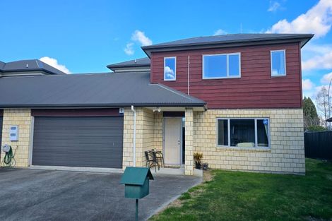 Photo of property in 2 Rose Lane, Huntington, Hamilton, 3210