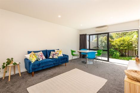 Photo of property in 10/71b Main Road, Redcliffs, Christchurch, 8081