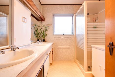 Photo of property in 2/249 Taradale Road, Pirimai, Napier, 4112