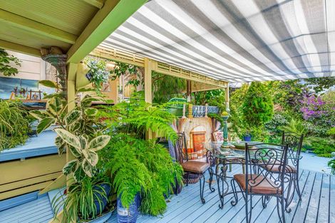 Photo of property in 1/3a Kirrie Avenue, Te Atatu South, Auckland, 0610