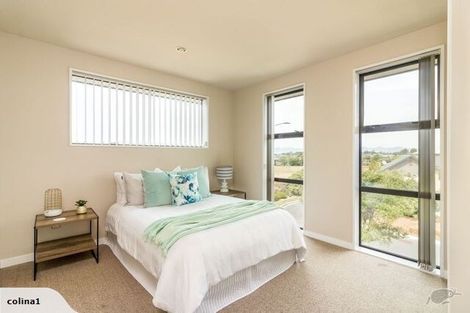 Photo of property in 7 Stoneleigh Green, Parklands, Christchurch, 8083