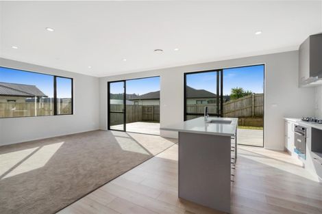 Photo of property in 9 Remana Crescent, Huapai, Kumeu, 0810
