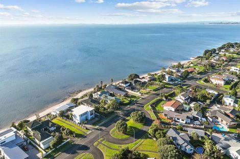 Photo of property in 107 Torkar Road, Clarks Beach, 2122