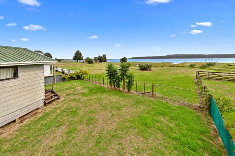 Photo of property in 64 Maunsell Road, Port Waikato, Tuakau, 2695