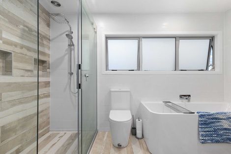 Photo of property in 30 First View Avenue, Beachlands, Auckland, 2018