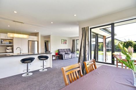 Photo of property in 64 Acacia Avenue, Rangiora, 7400