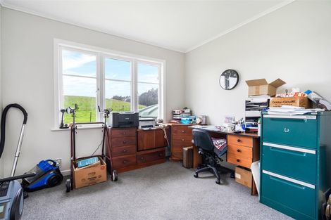 Photo of property in 533 Pataua South Road, Pataua South, Onerahi, 0192