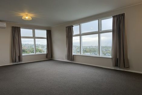 Photo of property in 44 Acacia Avenue, Maungaraki, Lower Hutt, 5010