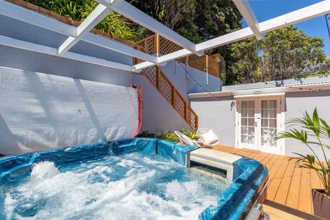 Photo of property in 69 Muritai Road, Eastbourne, Lower Hutt, 5013