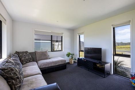 Photo of property in 15 Longstaff Drive, Bell Block, New Plymouth, 4312