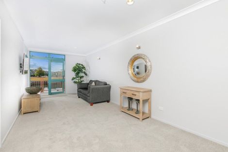 Photo of property in 164w Harbour Village Drive, Gulf Harbour, Whangaparaoa, 0930