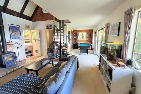 Photo of property in 61 Brick Bay Drive, Sandspit, Warkworth, 0982