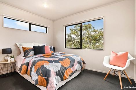 Photo of property in 20 Trias Road, Totara Vale, Auckland, 0629